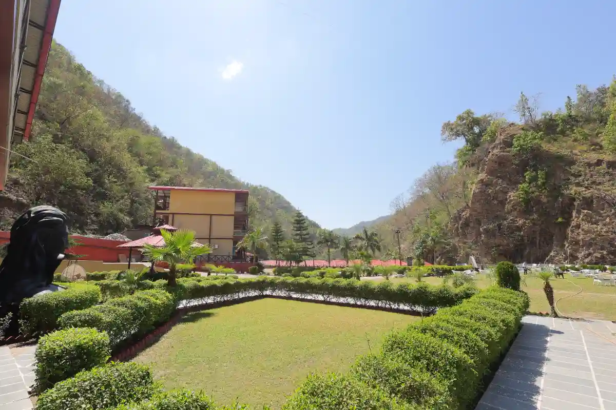 Holi celebration in Rishikesh - Nirvana River Resort Holi party by the Ganges